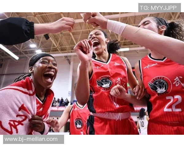 WCBA常规赛积分榜最新动态分析与球队表现评估