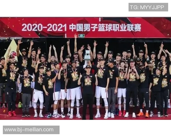 广东宏远队引援大手笔，签约国内状元新秀加入阵容