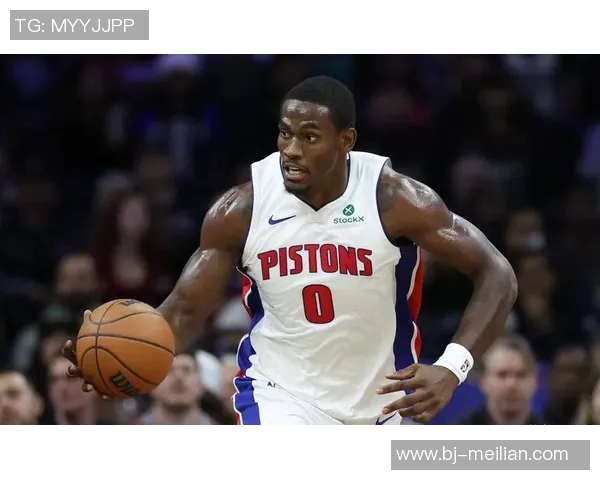 约翰-埃格伯努在CBA比赛中的闪耀表现，助力球队夺冠